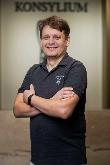 lek. stom. Marcin Kuffel